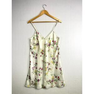 Garden Girl Feminine Romantic Maidenform Lingerie Floral Nighty Slip - size M